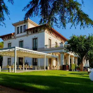 Arrey Hotel